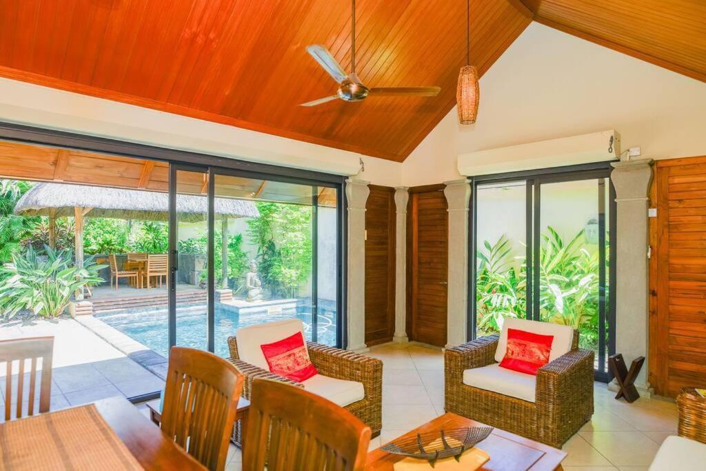 Villa Tropicale Balinaise Intimiste Grand Bay Exteriér fotografie